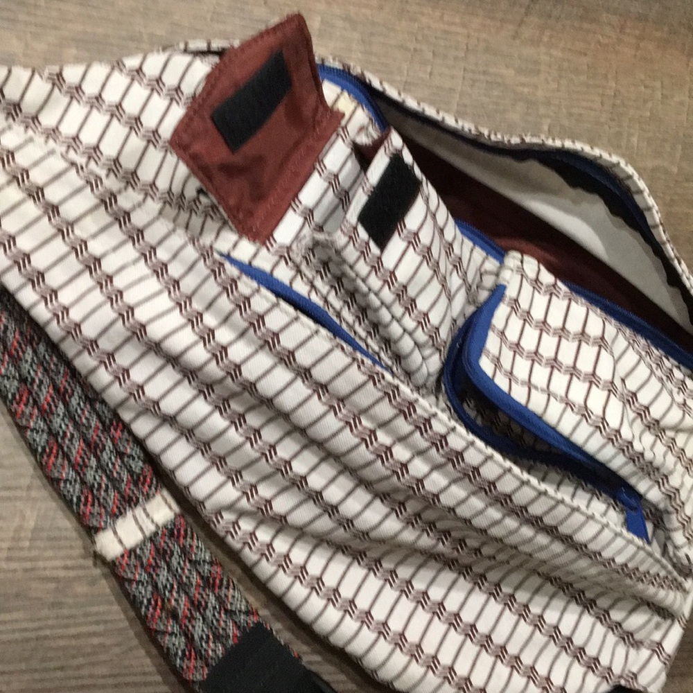 Kavu rope sling crossbody backpack - Picture 8 of 8